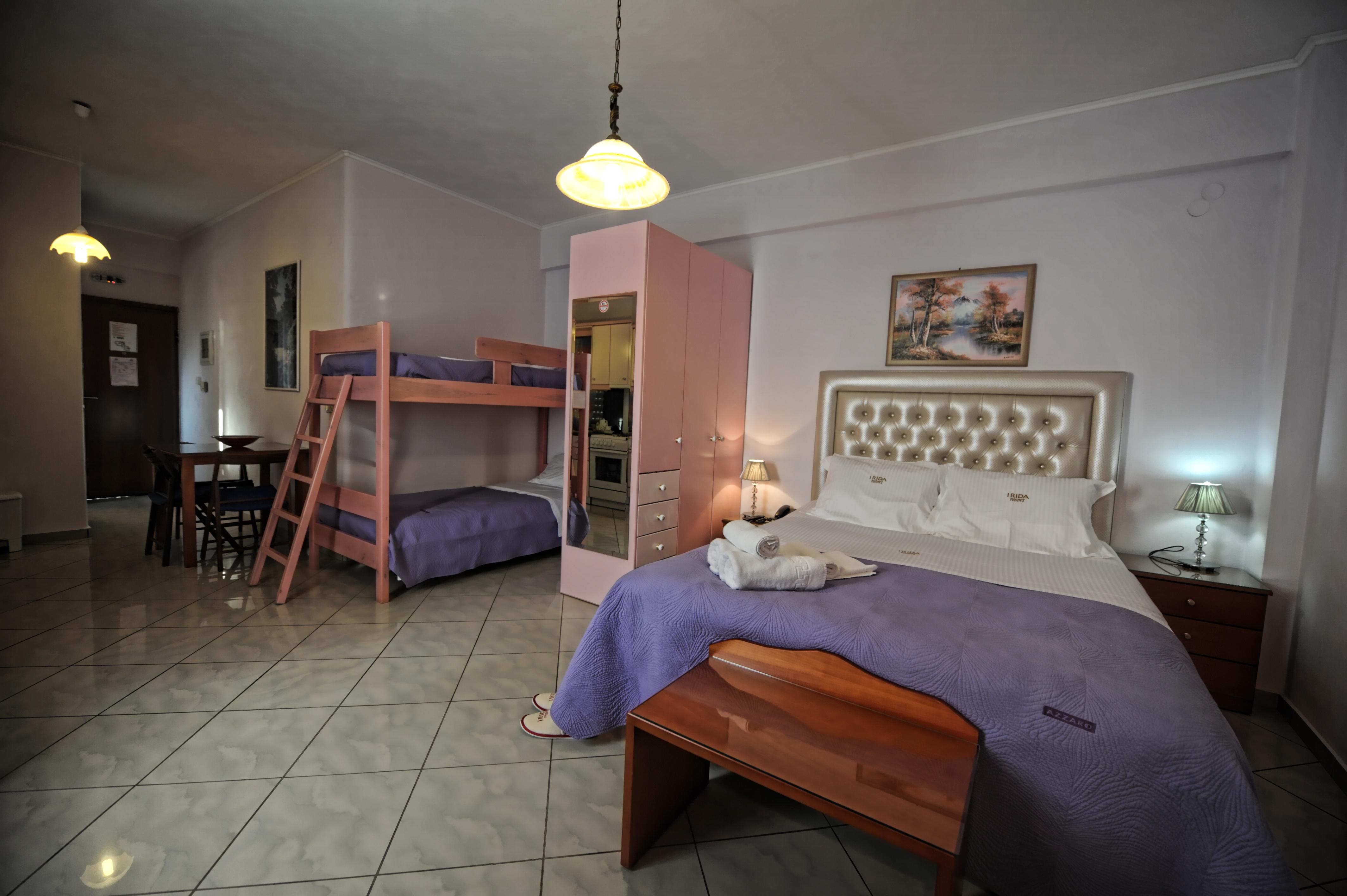 Irida Beach Resort Suites Кіпарісія Екстер'єр фото